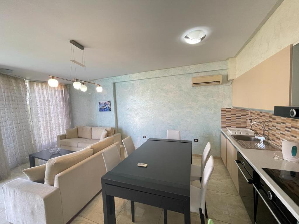 1-Stunning Sea View Apartments! Sarande Bagian luar foto