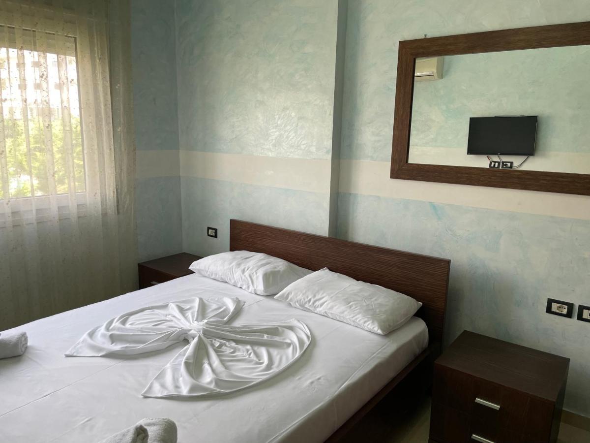 1-Stunning Sea View Apartments! Sarande Bagian luar foto