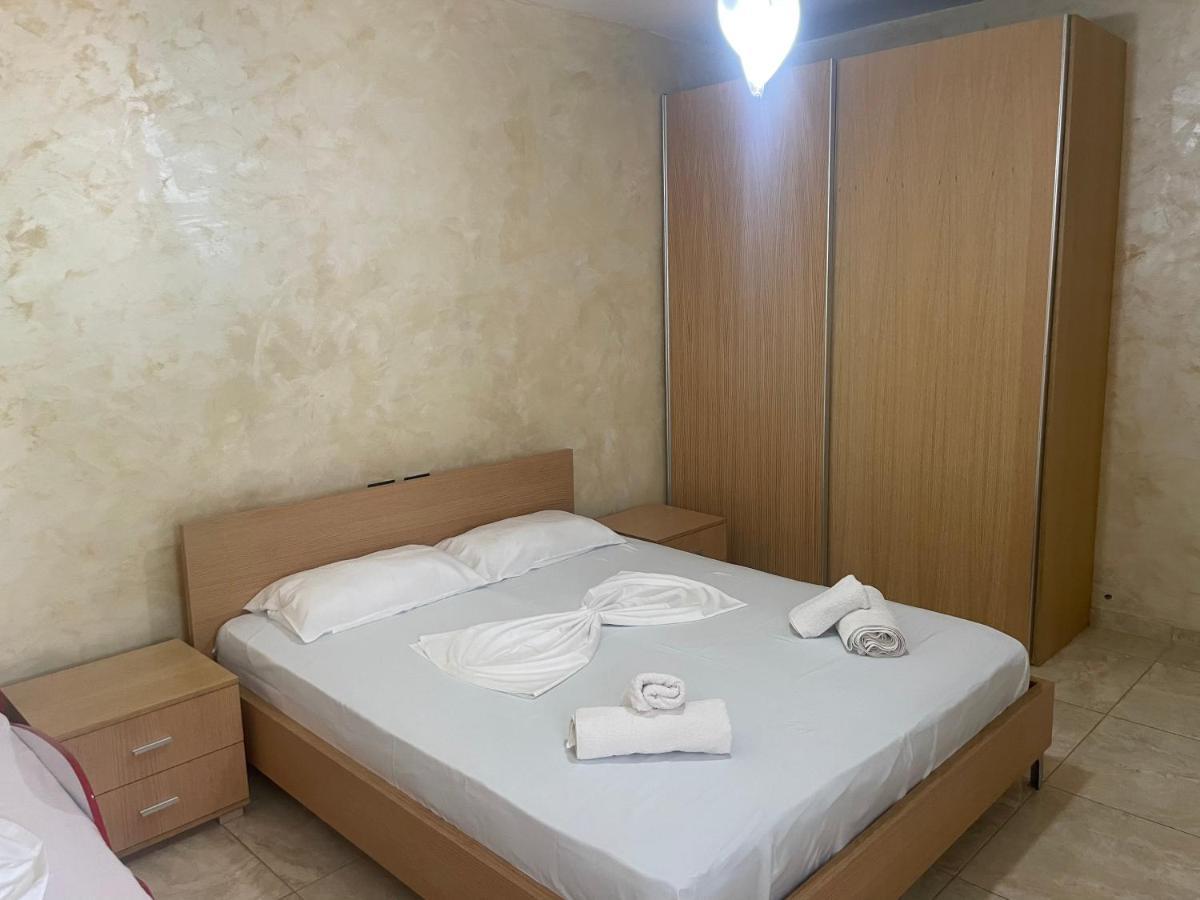 1-Stunning Sea View Apartments! Sarande Bagian luar foto